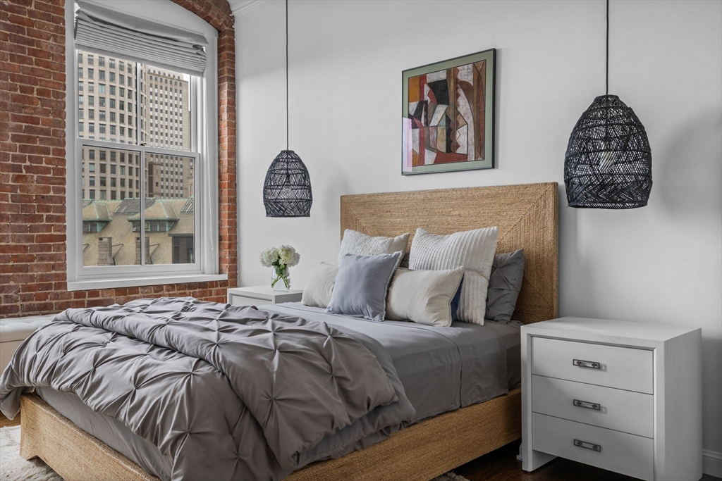 2 bed, 2 bath apartment for rent at 6 Edgerly Pl Unit 401, Back Bay — photo 12 of 19