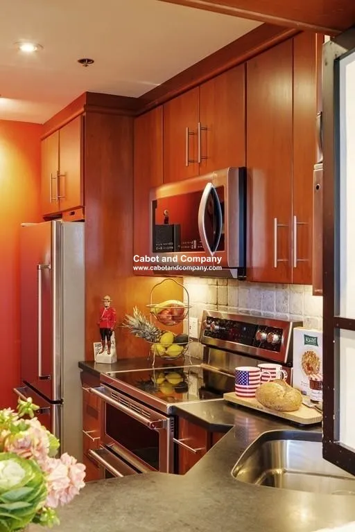 2 bed, 1.5 bath apartment for rent at 6 Edgerly Pl Unit 504A, Back Bay — photo 6 of 12