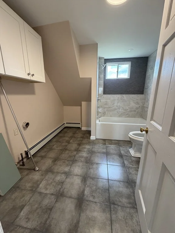 4 bed, 1 bath apartment for rent at 6 Edwards Pl Unit 2, Chelmsford — photo 16 of 40
