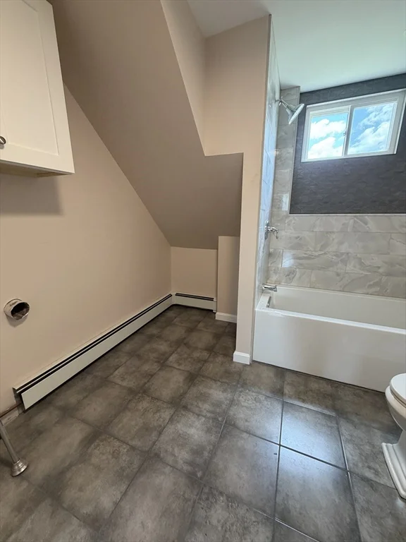 4 bed, 1 bath apartment for rent at 6 Edwards Pl Unit 2, Chelmsford — photo 15 of 40