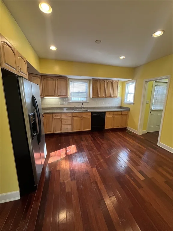 2 bed, 2 bath apartment for rent at 6 Eliot Unit 1, Ward Two — photo 4 of 30
