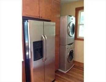 4 bed, 2 bath apartment for rent at 6 Elm Unit 3, Emerson Gardens