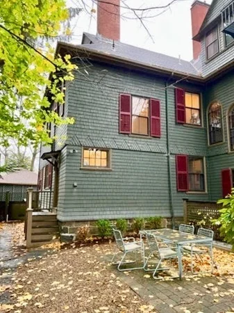 1 bed, 1 bath apartment for rent at 6 Elmwood Ave Unit 6, Cambridge — photo 1 of 8