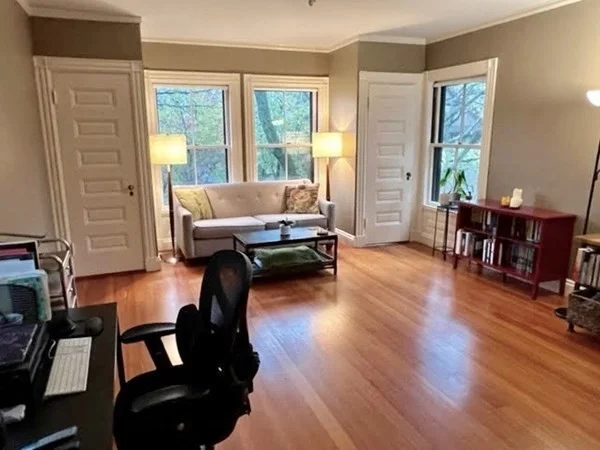 1 bed, 1 bath apartment for rent at 6 Elmwood Ave Unit 6, Cambridge — photo 3 of 8