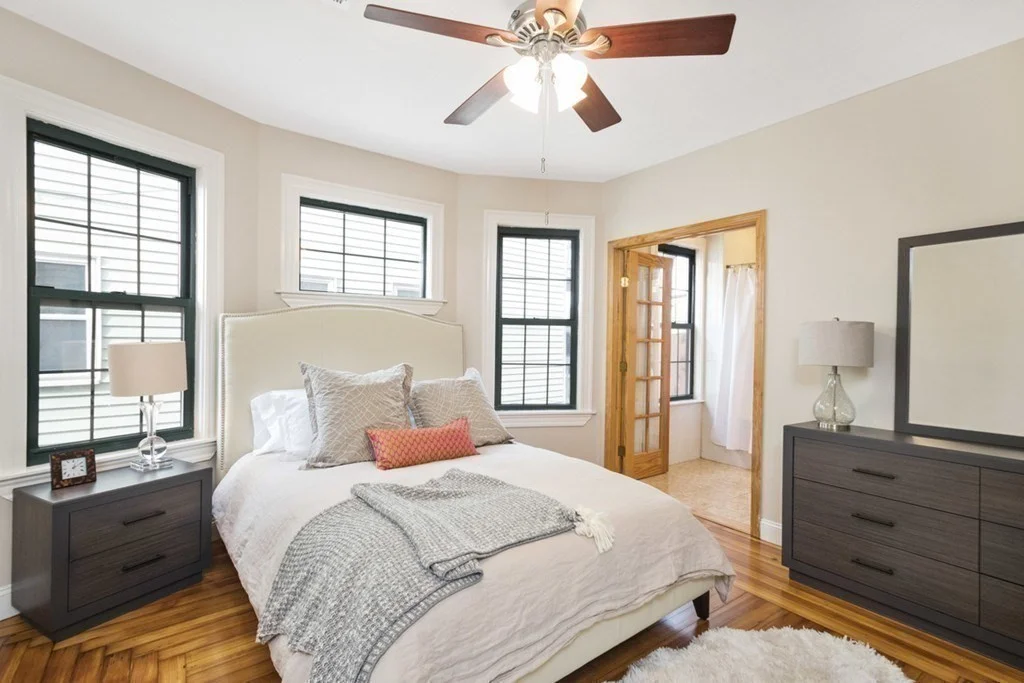3 bed, 2 bath apartment for rent at 6 Elton St Unit 2, Dorchester — photo 6 of 10
