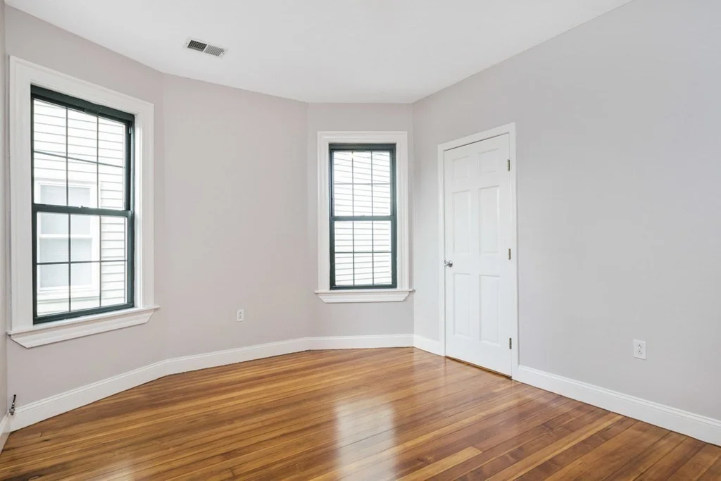 3 bed, 2 bath apartment for rent at 6 Elton St Unit 2, Dorchester — photo 8 of 10