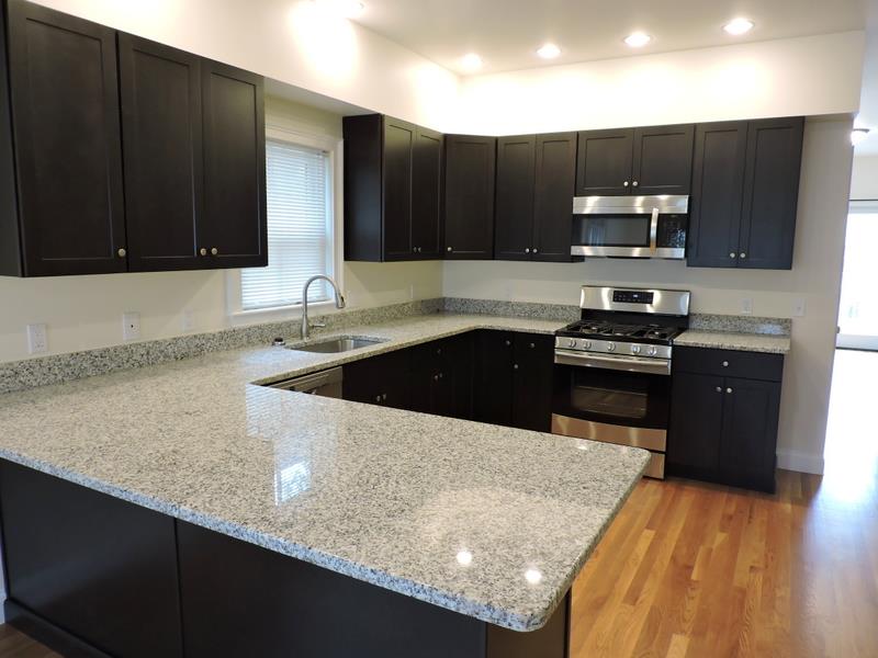 3 bed, 3.5 bath apartment for rent at 6 Emmons Pl Unit 1, Mid-Cambridge — photo 3 of 21