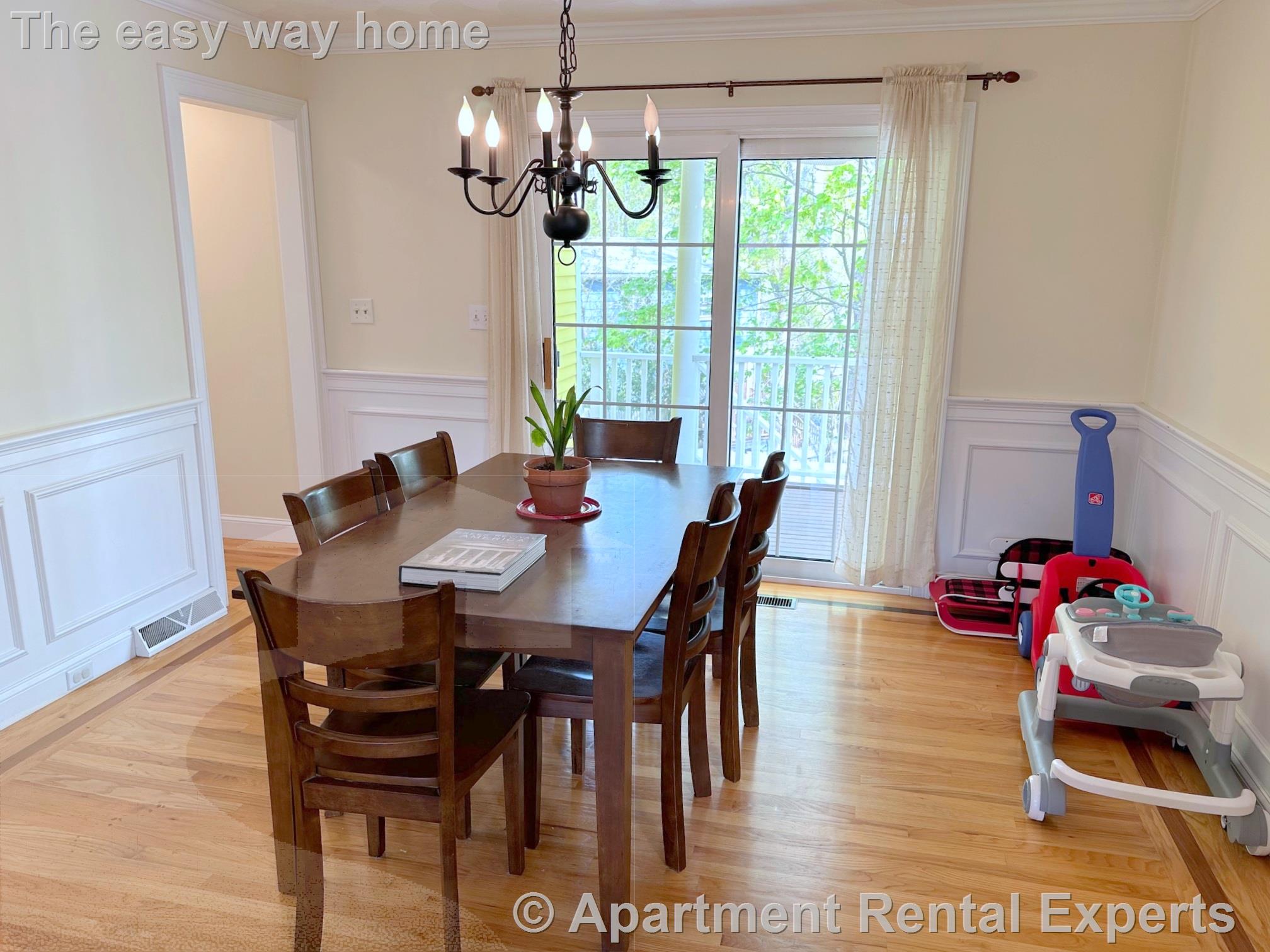 5 bed, 3 bath apartment for rent at 6 Farmers Circle, Arlington Center — photo 6 of 35