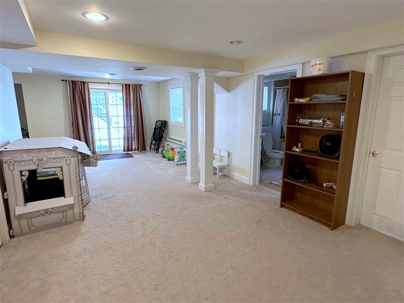 5 bed, 3.5 bath apartment for rent at 6 Farmers Circle Unit 1, Arlington — photo 22 of 34
