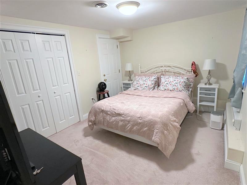 5 bed, 3.5 bath apartment for rent at 6 Farmers Circle Unit 1, Arlington — photo 29 of 34