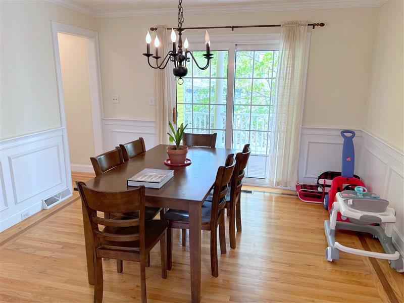 5 bed, 3.5 bath apartment for rent at 6 Farmers Circle Unit 1, Arlington — photo 7 of 34
