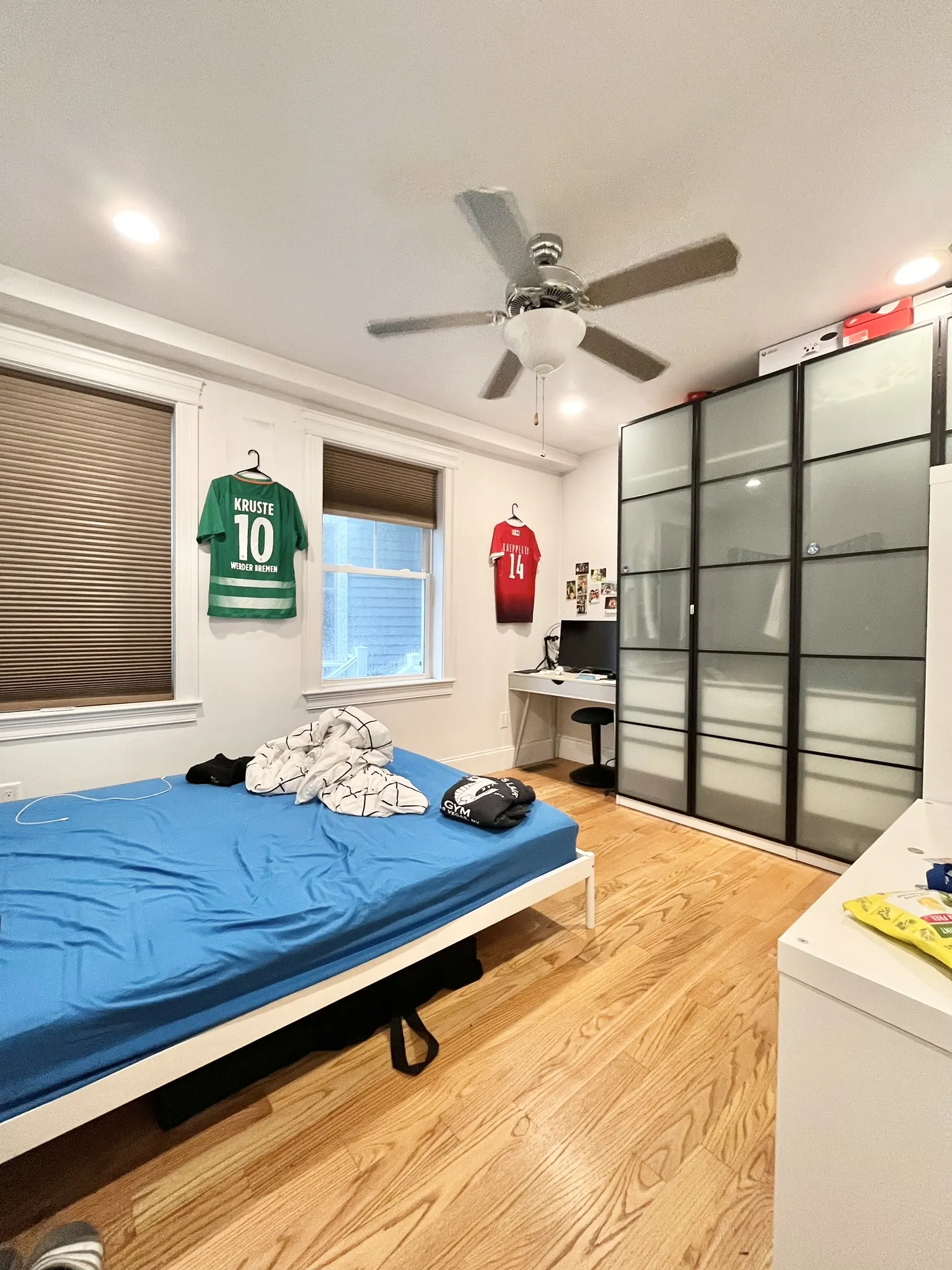 4 bed, 2.5 bath apartment for rent at 6 Fern St Unit 6A, Allston — photo 12 of 12