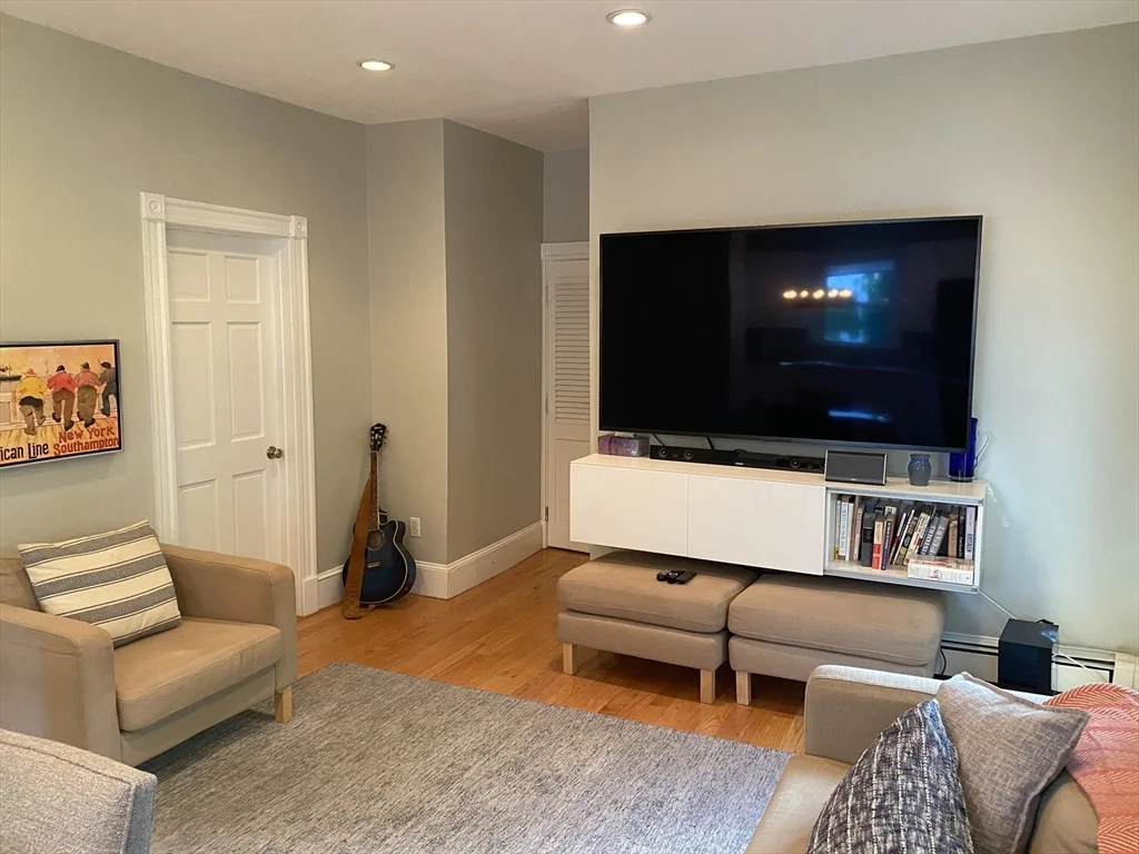 2 bed, 1 bath apartment for rent at 6 Fourth Street Pl Unit 1, East Cambridge — photo 7 of 23