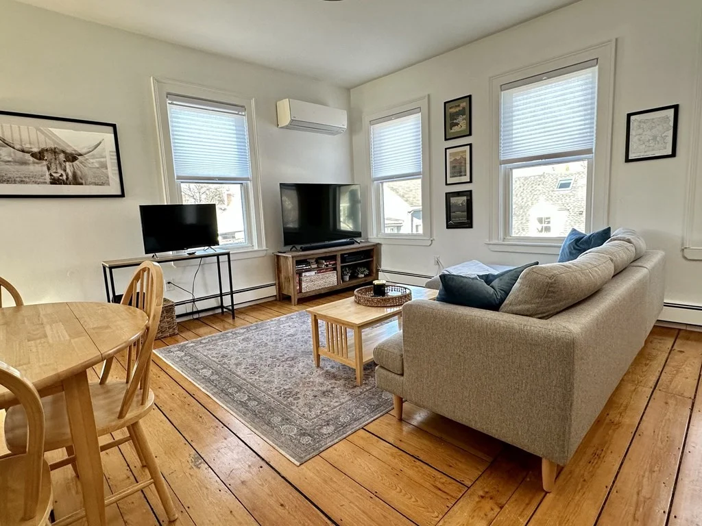 1 bed, 1 bath apartment for rent at 6 Fourth Street Pl Unit 3, East Cambridge