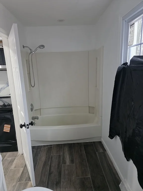 3 bed, 1 bath apartment for rent at 6 French St Unit AA, Billerica — photo 8 of 16