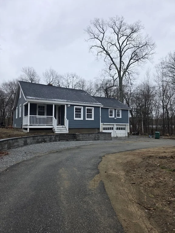 3 bed, 1 bath apartment for rent at 6 French St Unit AA, Billerica — photo 1 of 16