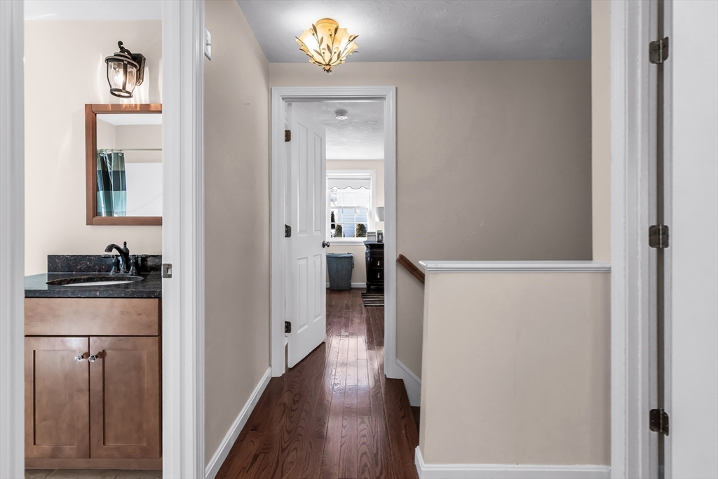 3 bed, 2 bath apartment for rent at 6 Gedney Dr, Peabody — photo 17 of 35
