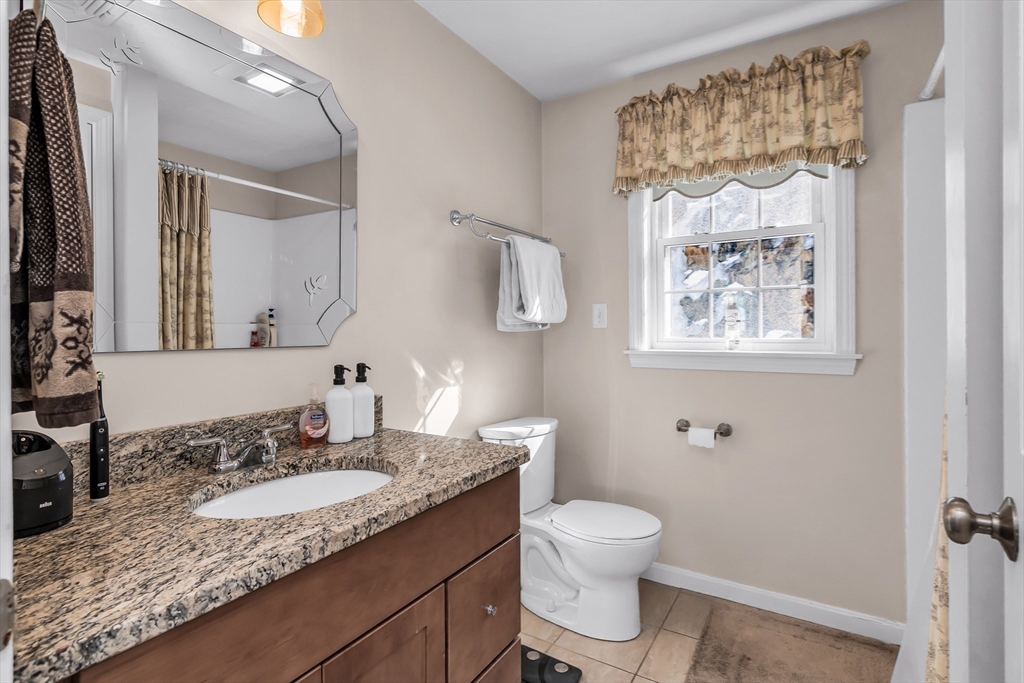 3 bed, 2 bath apartment for rent at 6 Gedney Dr, Peabody — photo 22 of 35