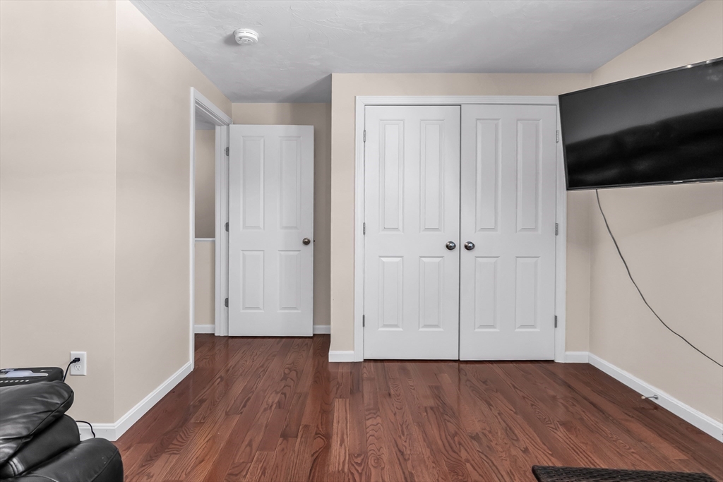 3 bed, 2 bath apartment for rent at 6 Gedney Dr, Peabody — photo 18 of 35