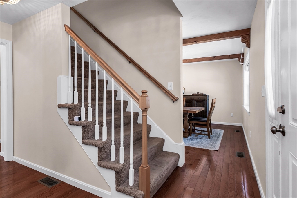 3 bed, 2 bath apartment for rent at 6 Gedney Dr, Peabody — photo 16 of 35