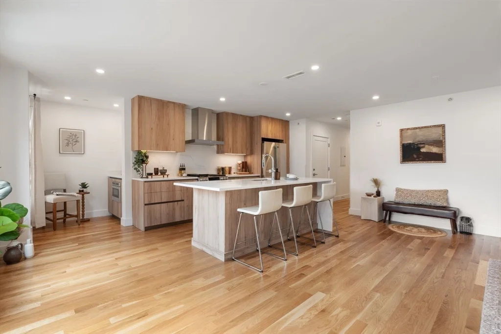 2 bed, 2 bath apartment for rent at 6 Gen Devine Way Unit 1, South Boston — photo 11 of 36