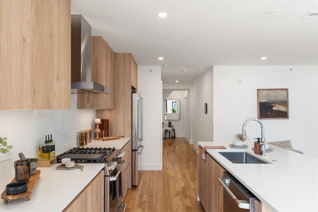 2 bed, 2 bath apartment for rent at 6 Gen Devine Way Unit 1, South Boston — photo 12 of 36