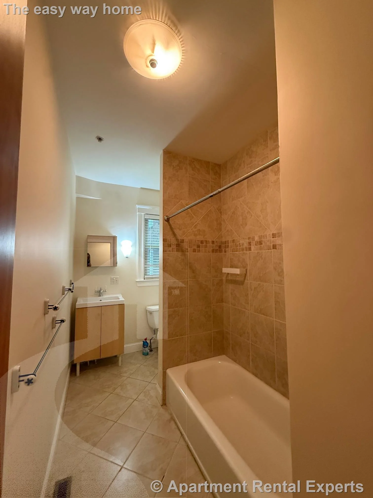 2 bed, 2 bath apartment for rent at 6 Giles Park Unit 1, Union Square — photo 9 of 18