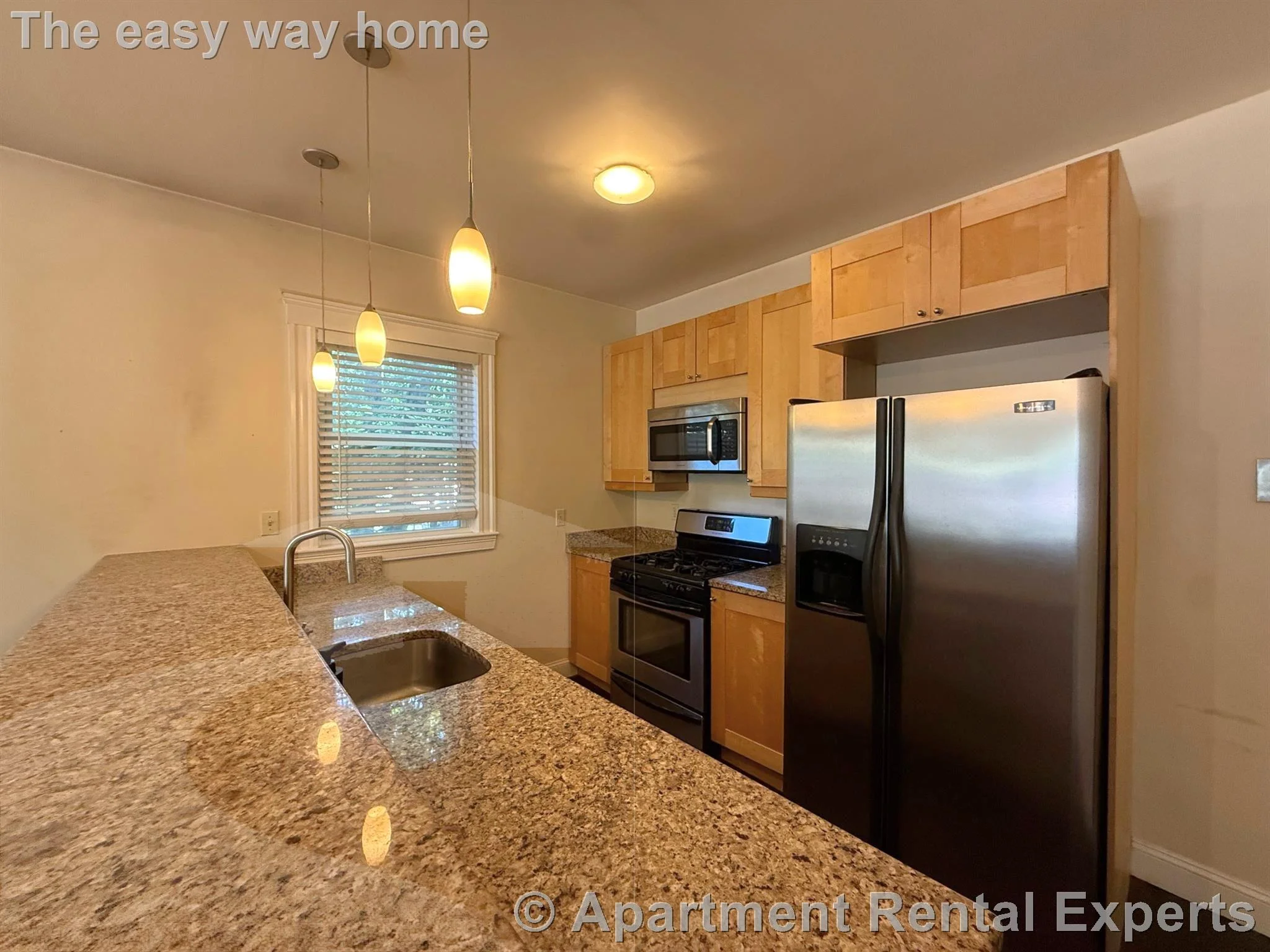 2 bed, 2 bath apartment for rent at 6 Giles Park Unit 1, Union Square — photo 2 of 18