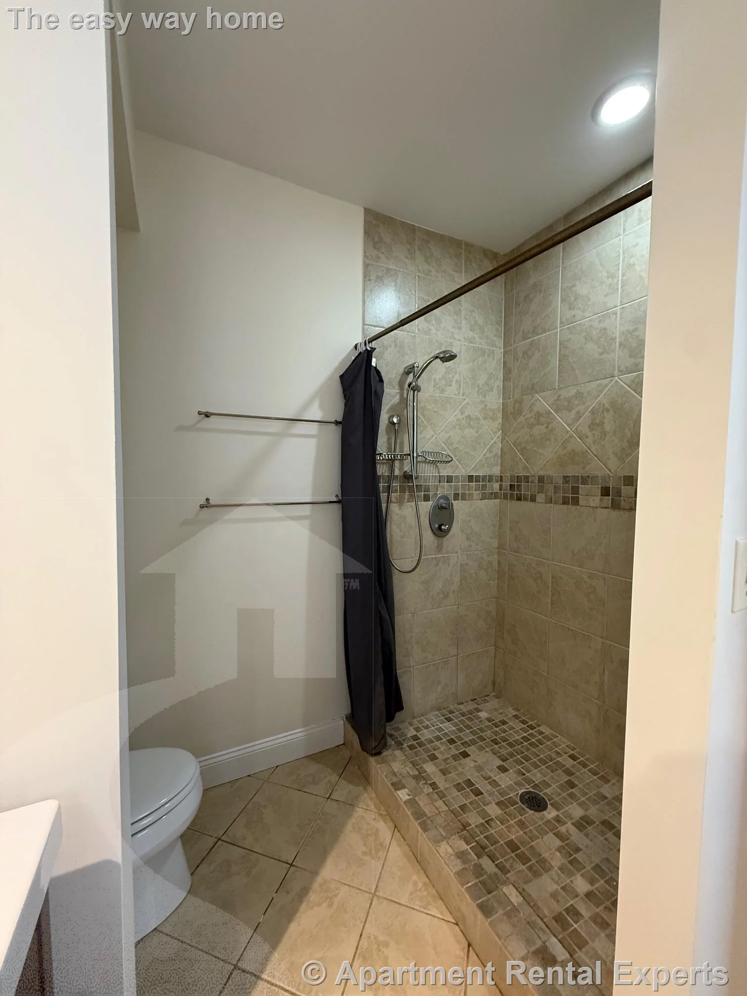 2 bed, 2 bath apartment for rent at 6 Giles Park Unit 1A, Union Square — photo 10 of 12