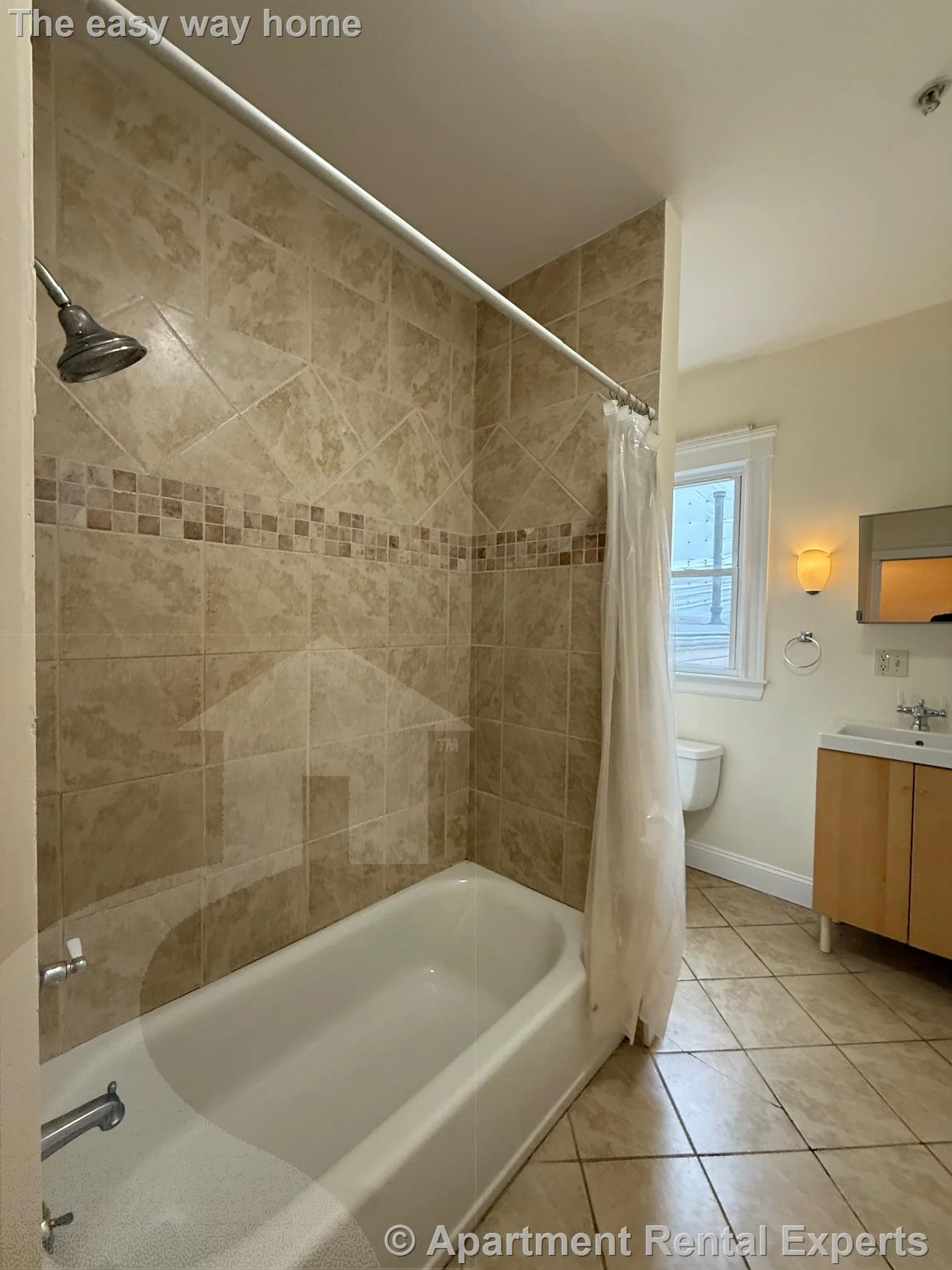 2 bed, 2 bath apartment for rent at 6 Giles Park Unit 1A, Union Square — photo 6 of 12