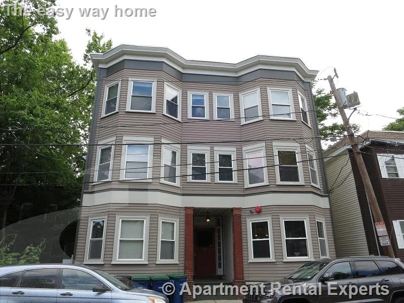 2 bed, 2 bath apartment for rent at 6 Giles Park Unit 2, Union Square — photo 12 of 12