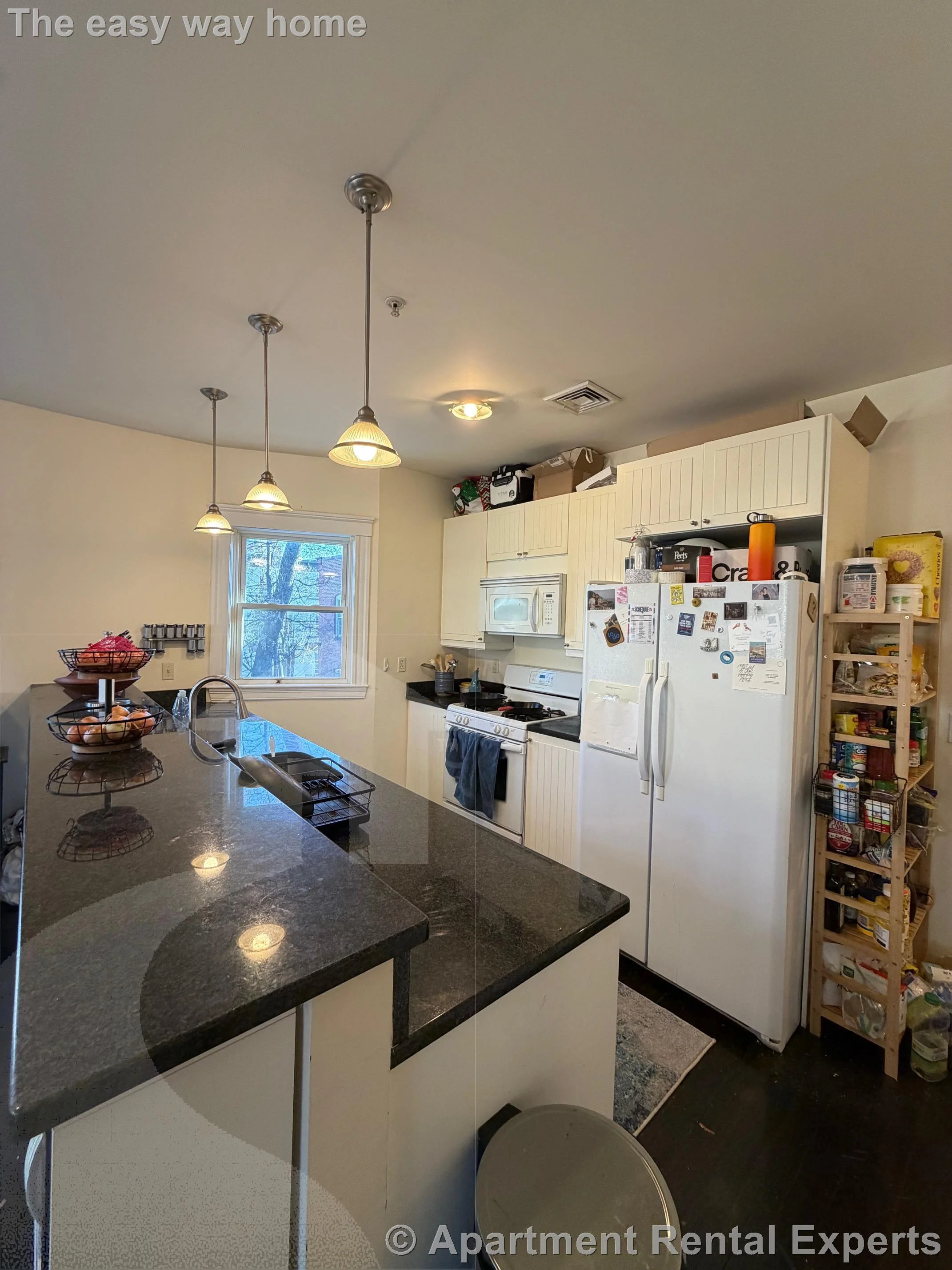 2 bed, 2 bath apartment for rent at 6 Giles Park Unit 2, Union Square — photo 4 of 12