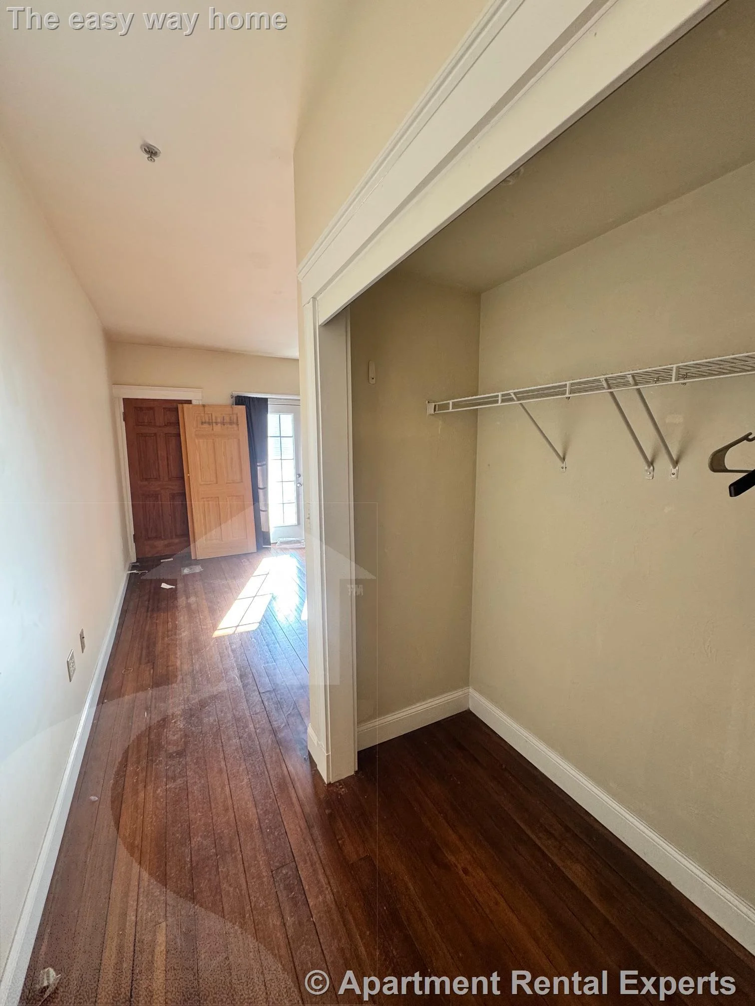 2 bed, 2 bath apartment for rent at 6 Giles Park Unit 2A, Union Square — photo 3 of 11