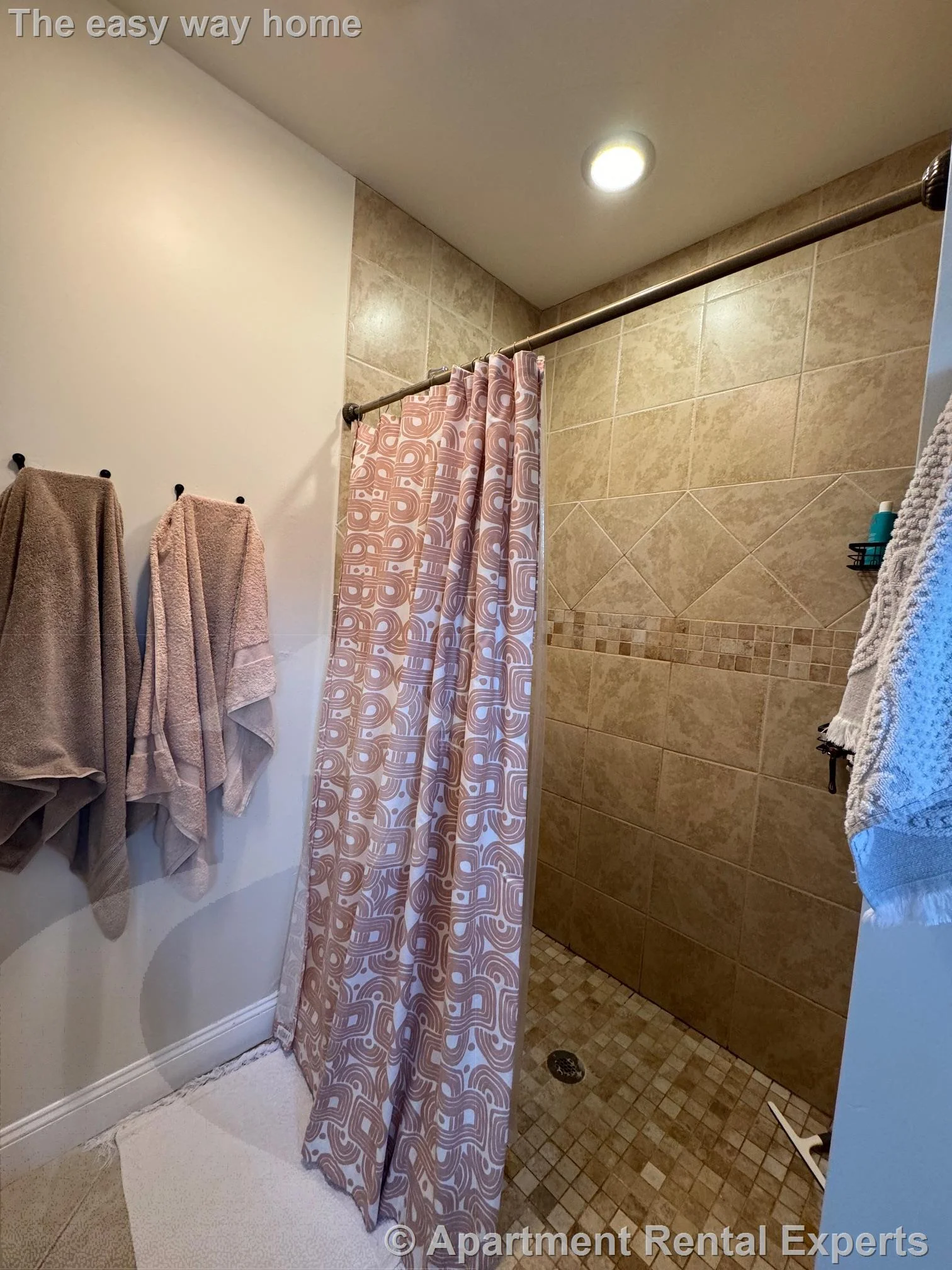 2 bed, 2 bath apartment for rent at 6 Giles Park Unit 3A, Union Square — photo 13 of 20