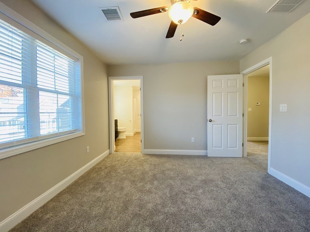 3 bed, 2 bath apartment for rent at 6 Glacier Path Unit 6, Middleboro — photo 16 of 20