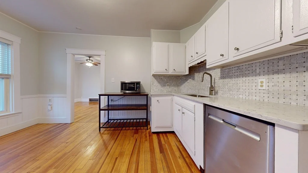 2 bed, 1 bath apartment for rent at 6 Gould Unit 1, Stoneham — photo 12 of 13