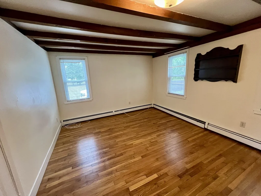 2 bed, 1 bath apartment for rent at 6 Green St Unit 1, Carver — photo 12 of 15
