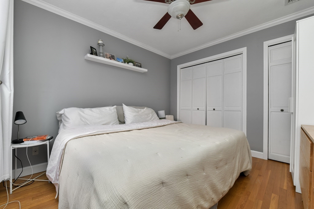 2 bed, 1 bath apartment for rent at 6 Grove St Unit 3, Beacon Hill — photo 7 of 14