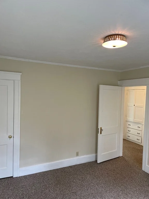 3 bed, 1 bath apartment for rent at 6 Hadwen Ln Unit 1, Worcester — photo 30 of 38