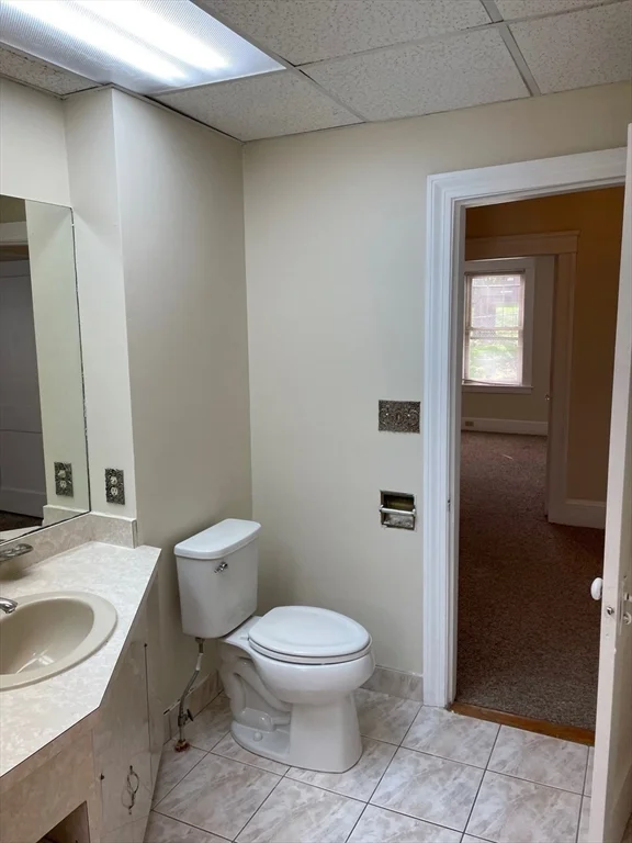 3 bed, 1 bath apartment for rent at 6 Hadwen Ln Unit 1, Worcester — photo 37 of 38