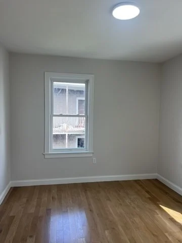 3 bed, 1 bath apartment for rent at 6 Hallam St Unit 1, Dorchester — photo 9 of 9