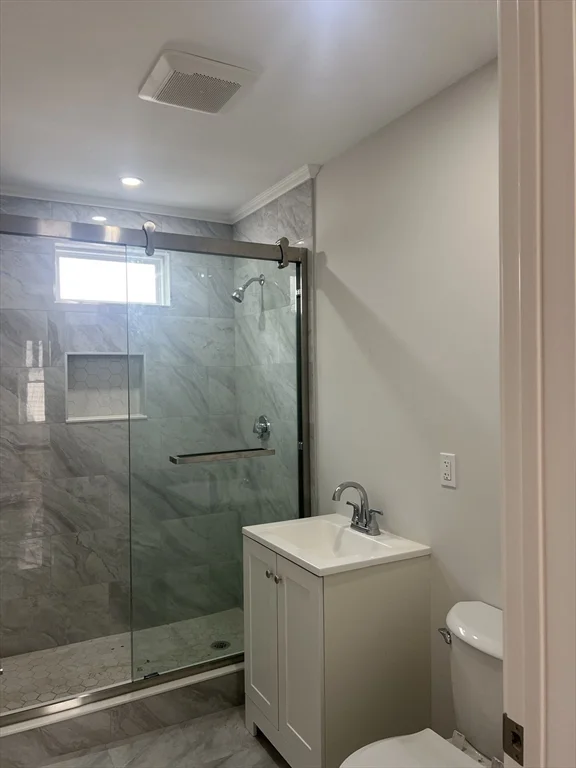 3 bed, 1 bath apartment for rent at 6 Hallam St Unit 1, Dorchester — photo 7 of 9