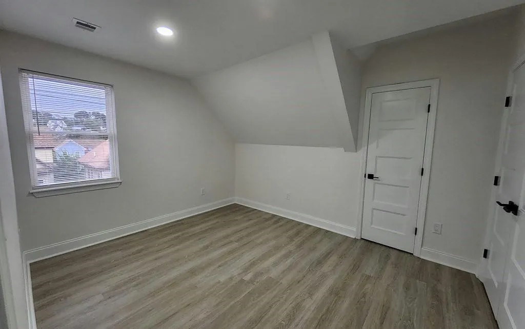 2 bed, 1 bath apartment for rent at 6 Harding Ave Unit 3, West Everett — photo 12 of 15
