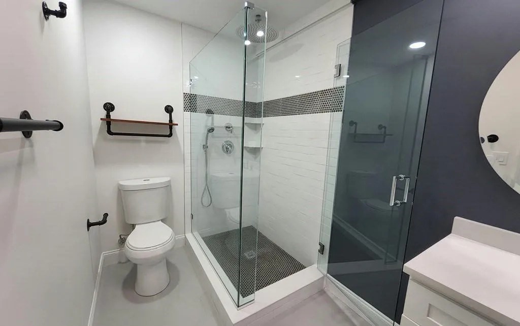 2 bed, 1 bath apartment for rent at 6 Harding Ave Unit 3, West Everett — photo 9 of 15