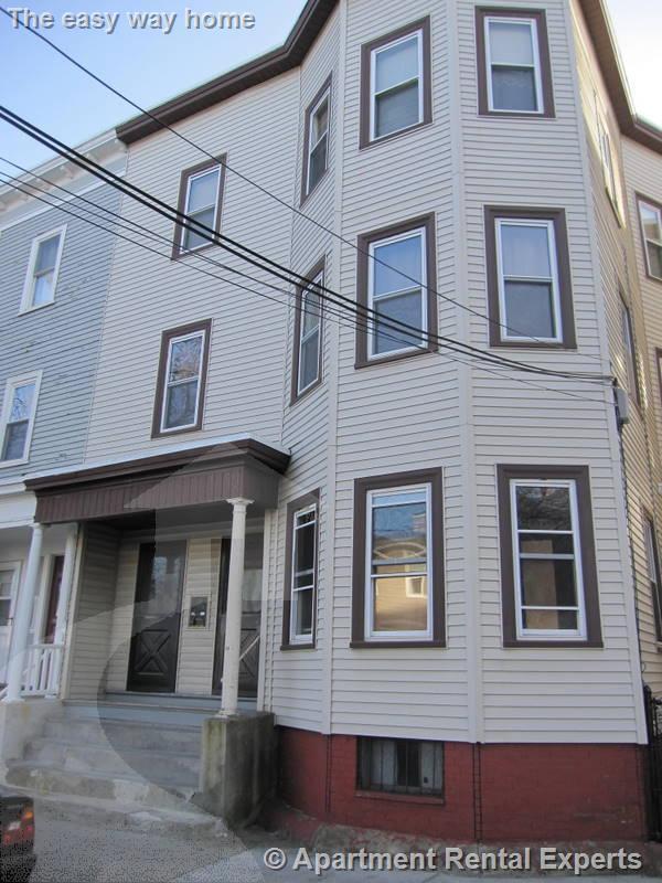 3 bed, 1 bath apartment for rent at 6 Hardwick St Unit 2, Kendall Square — photo 8 of 9