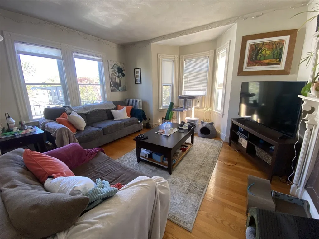 2 bed, 2 bath apartment for rent at 6 Harriet St Unit 2, Brighton — photo 1 of 7