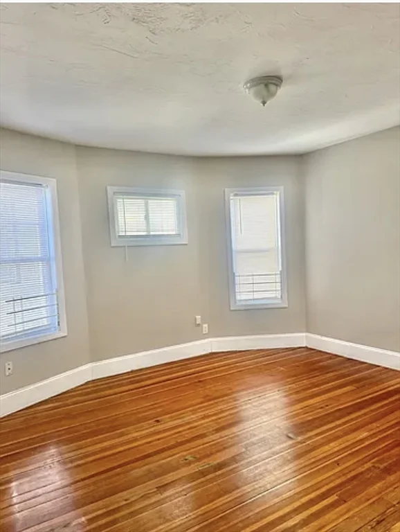 3 bed, 1 bath apartment for rent at 6 Harvard Park Unit 2, Dorchester — photo 9 of 11