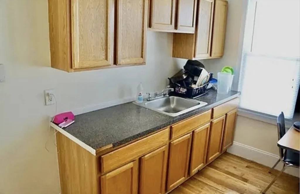 3 bed, 1 bath apartment for rent at 6 Harvard Park Unit 2, Dorchester — photo 2 of 11