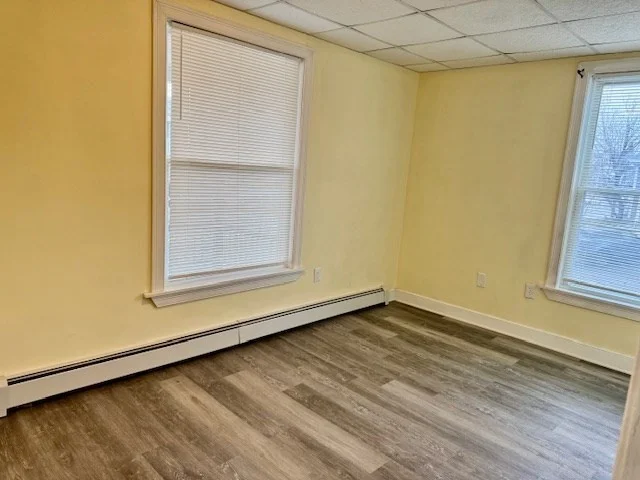 2 bed, 1 bath apartment for rent at 6 Harvard St Unit 1, Lowell — photo 11 of 15