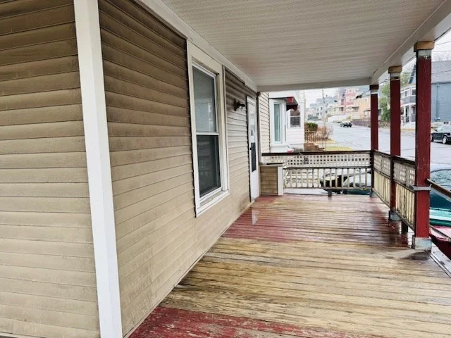 2 bed, 1 bath apartment for rent at 6 Harvard St Unit 1, Lowell — photo 3 of 15